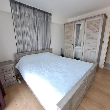 Panoramisch Tussen Zee ,bos En De Duinen Apartmán De Panne